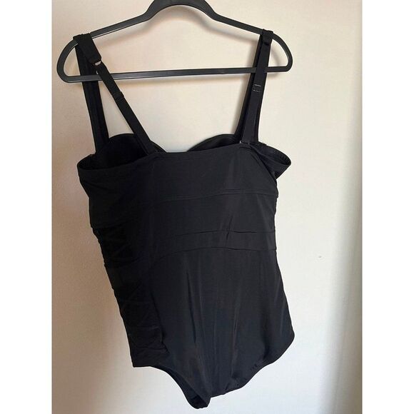 Torrid size 1 1x solid black mesh swim bathing suit one piece - Picture 7 of 9